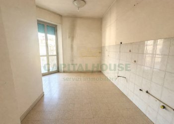 Foto 2 - Apartment VIA DE GASPERI, Santa Maria Capua Vetere - photo 2