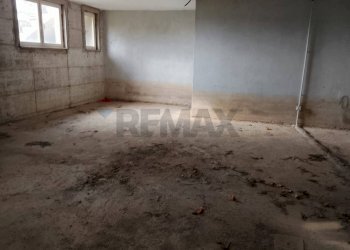 Stanza vuota - Villa a Schiera Sessa Aurunca - foto 7