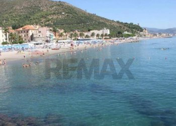 Vista dell\'acqua - Two-room apartment Via Nuova per Peagna
 
140, Ceriale - photo 2