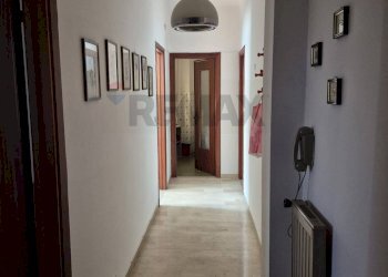 Hall / corridoio - Two-room apartment Via Nuova per Peagna
 
140, Ceriale - photo 3