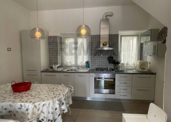 Cucina - Semi-detached house Cascina San Nazzaro, Bellusco - photo 4