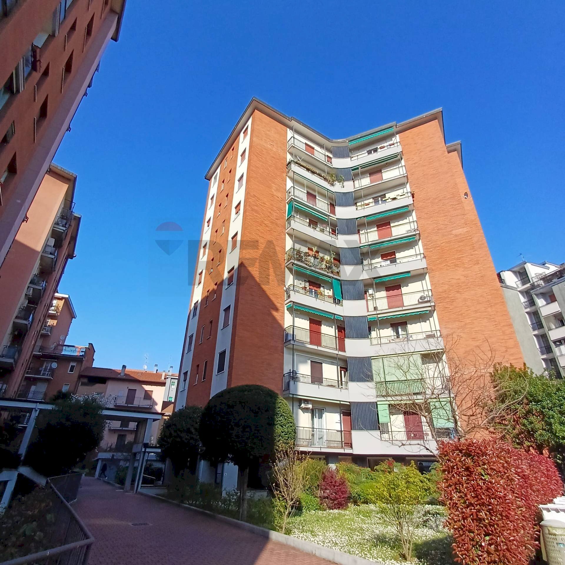 Edificio all\'aperto - Bilocale Sesto San Giovanni - foto 1