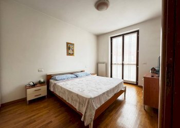 Foto 10 - Villa a Schiera Via dei pioppi
 
4, Bolgare - foto 10