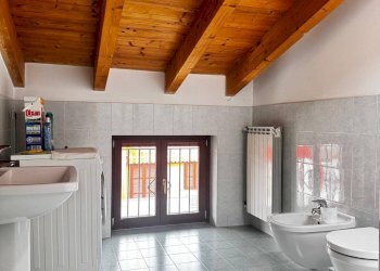 Foto 18 - Villa a Schiera Via dei pioppi
 
4, Bolgare - foto 18