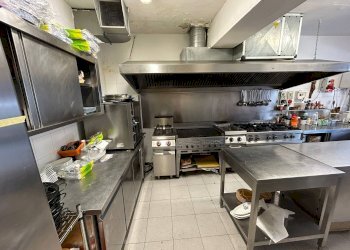 Foto 10 - Commercial Activity Via Livornese
 
648, Pisa - photo 10