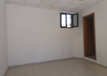 Foto 4 - Attività Commerciale Viale Delle Cascine
 
1, Pisa - foto 4