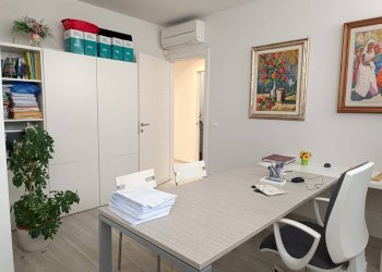 Foto 5 - Ufficio Via Del Vino
 
3, Castelfranco di Sotto - foto 5