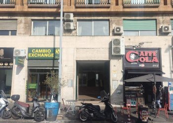 Foto 3 - Office Piazza Municipio
 
84, Napoli - photo 3