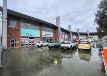 Foto 22 - Commercial Activity VIALE EUROPA
 
128, Spoltore - photo 22