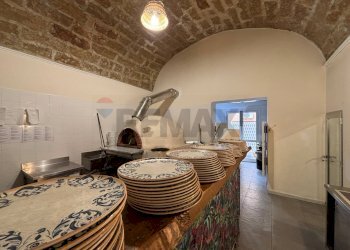 Dettagli - Locale Commerciale Via Santa Rosalia
 
20, Terrasini - foto 21