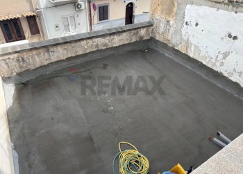 Terrazza - Locale Commerciale Via Santa Rosalia
 
20, Terrasini - foto 23