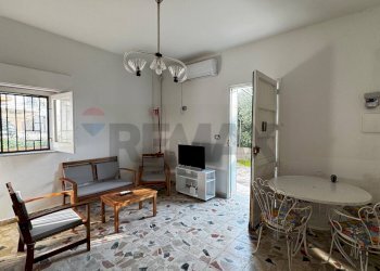 Sala da pranzo - Villa Via Vito Cavataio, Terrasini - photo 4