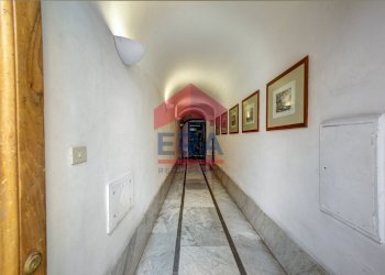 CORRIDOIO INGRESSO - Ufficio Via Frattina, Roma - foto 5