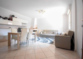 Foto 2 - Four-room apartment Via Indipendenza
 
15, Porto Torres - photo 2