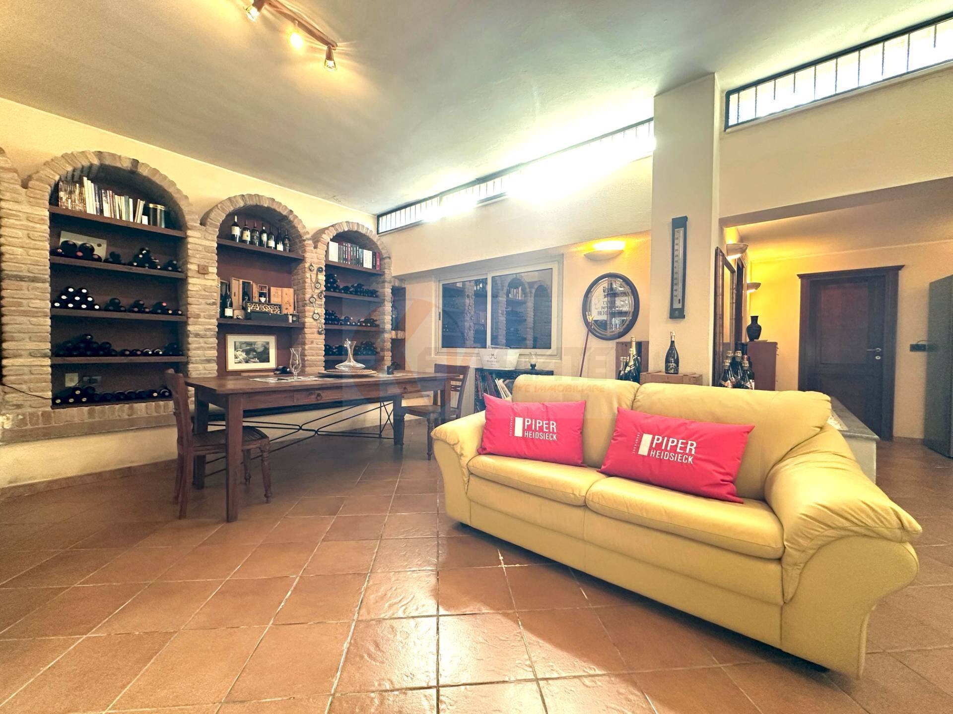 Foto 1 - Ufficio via Crispatzu
 
6/A, Sassari - foto 1