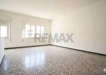 Stanza vuota - Casa semi indipendente Vico Crispi
 
9, Domusnovas - foto 3