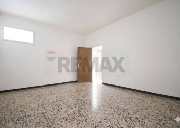 Stanza vuota - Casa semi indipendente Vico Crispi
 
9, Domusnovas - foto 14