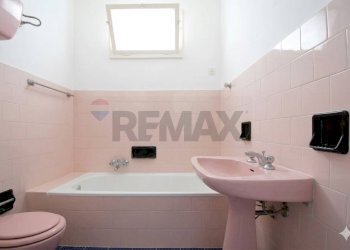 Bagno - Casa semi indipendente Vico Crispi
 
9, Domusnovas - foto 17