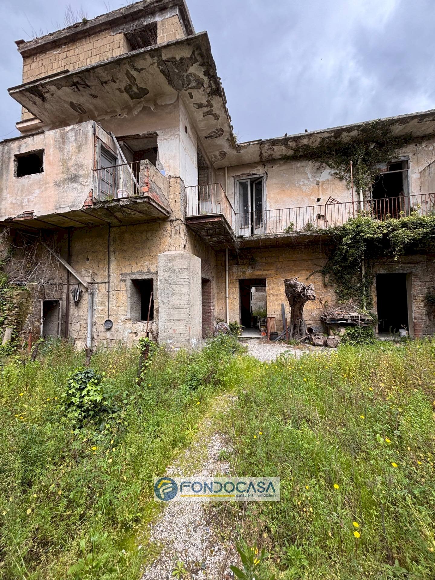 Foto 1 - Stabile - Palazzo via girardi
 
66, Sant'Antimo - foto 1