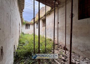 Foto 2 - Stabile - Palazzo via girardi
66, Sant'Antimo - foto 2