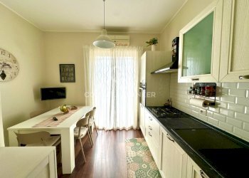 Foto 7 - Quadrilocale Via Riposto
 
18, Mascalucia - foto 7