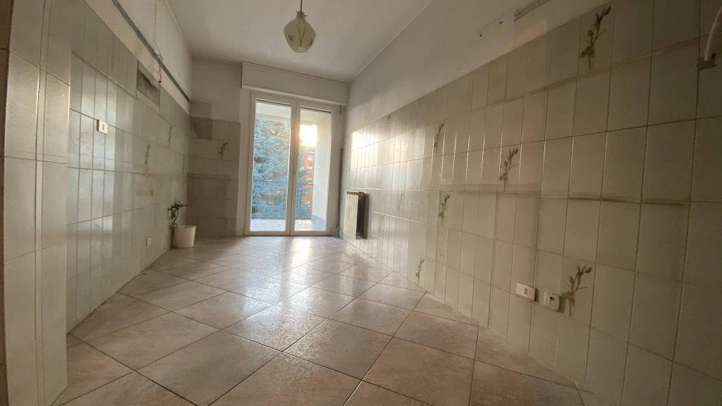 Cucina - Trilocale via Calatafimi, Gallarate - foto 2