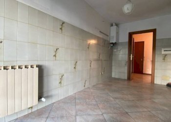 Cucina - Trilocale via Calatafimi, Gallarate - foto 3