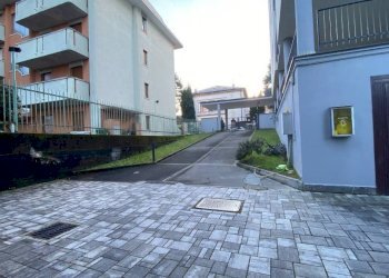 Cortile interno - Three-room apartment via Ombrone, Olgiate Olona - photo 38