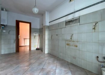 Cucina - Three-room apartment via Enrico dell'Acqua, Busto Arsizio - photo 4