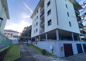 Facciata - Three-room apartment via Enrico dell'Acqua, Busto Arsizio - photo 39