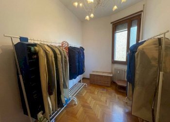 Camera da letto - Quadrilocale via Emilia, 54, Tortona - foto 13