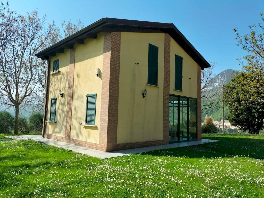 Facciata - Rustico Località San Giovanni, Serra San Quirico - foto 2