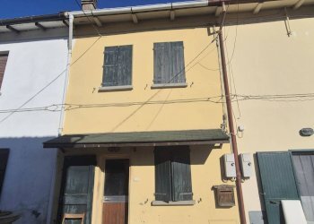 Foto 3 - Villa a Schiera via confine inferiore
 
127, Molinella - foto 3