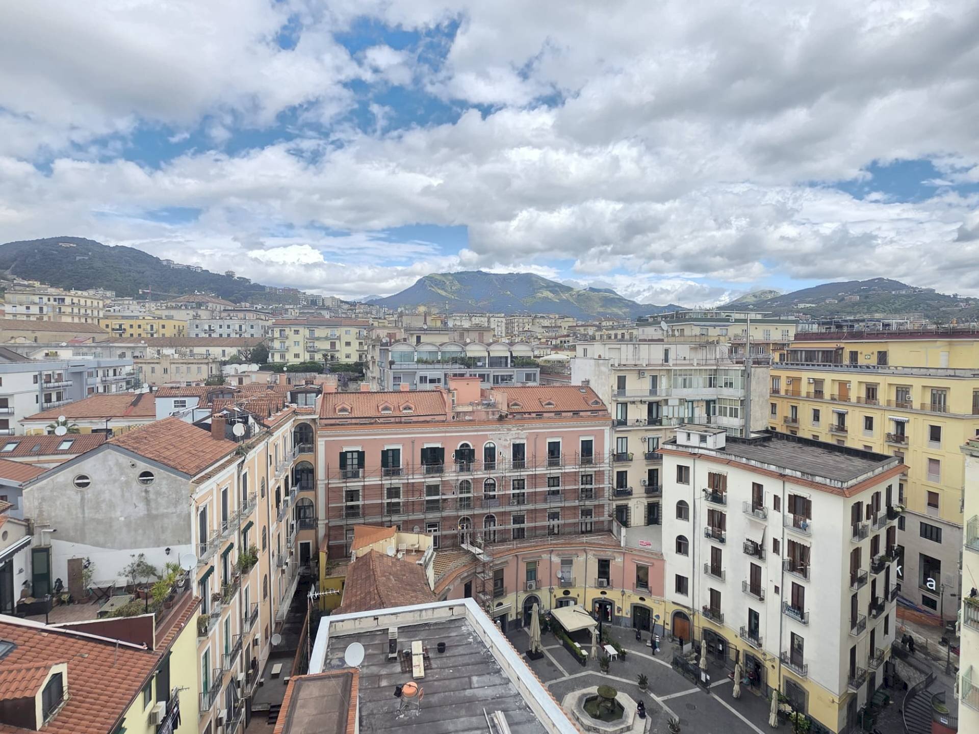 Foto 2 - Four-room apartment Via Roma
 
16, Salerno - photo 2