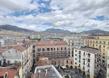 Foto 2 - Quadrilocale Via Roma
 
16, Salerno - foto 2