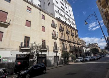 Foto 15 - Quadrilocale Via Roma
 
16, Salerno - foto 15