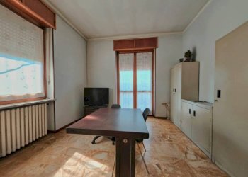 Camera da letto - Appartamento Alba - foto 5