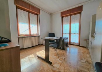 Camera da letto - Appartamento Alba - foto 6