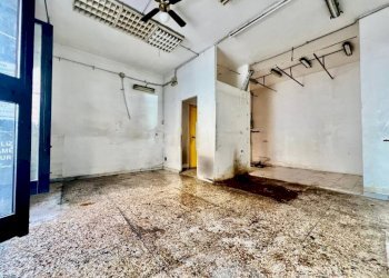 Interno non residenziale - Negozio via Acqui, 25, Roma - foto 4