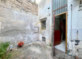 Foto 1 - Trilocale Via Giovan Battista Odierna
 
17, Palermo - foto 1