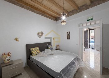 Foto 5 - Quadrilocale Via Salvatore Lo Forte
 
27, Palermo - foto 5