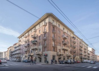 Facciata - Two-room apartment via Garessio, 17, Torino (neighborhood Nizza Millefonti) - photo 1