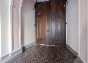 Interno palazzo - Two-room apartment via Garessio, 17, Torino (neighborhood Nizza Millefonti) - photo 10