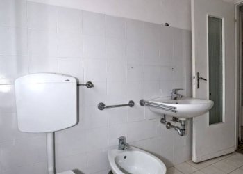 Bagno - Quadrilocale via Pietro Mengoli, Bologna (zona Massarenti) - foto 23