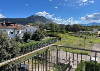 Vista delle montagne - Trilocale via Teresa labriola
 
27, Cassino - foto 11