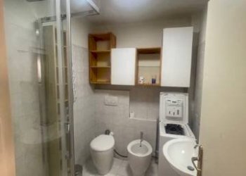 Bagno - Four-room apartment via Gabriele Falloppia, Modena (neighborhood Centro Storico) - photo 20