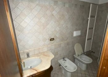 Bagno - Four-room apartment corso Cento Cannoni, 16, Alessandria - photo 4