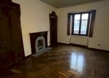 Soggiorno - Four-room apartment corso Cento Cannoni, 16, Alessandria - photo 19