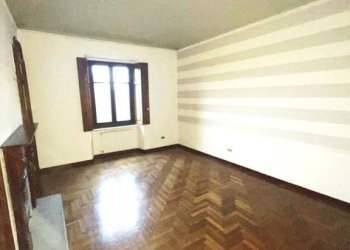 Camera da letto - Four-room apartment corso Cento Cannoni, 16, Alessandria - photo 30