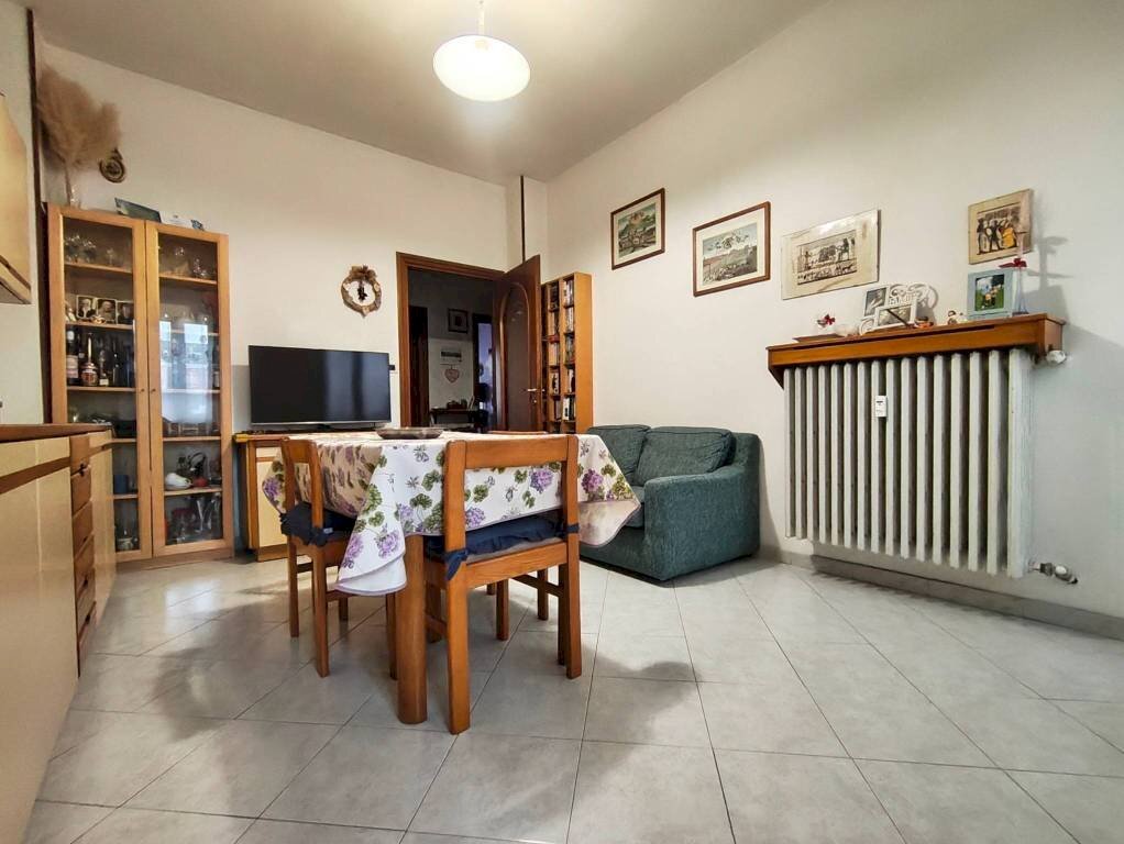 Salone - Three-room apartment via Giosuè Carducci, 8, Moncalieri - photo 1